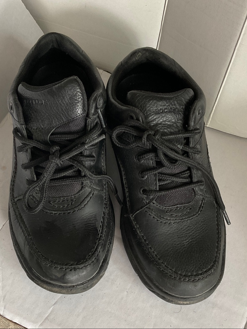 Rockport Men's Black Leather Slip-On Lace Shoe